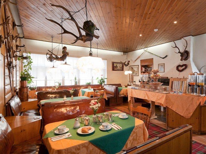 Hotel De Len Cortina d'Ampezzo Bagian luar foto
